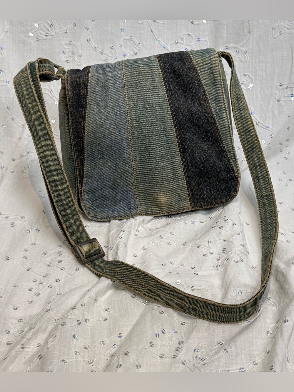 Aldo Vintage Wash Denim Crossbody Bag Messenger Satchel Y2K Boho Blue Jean Purse